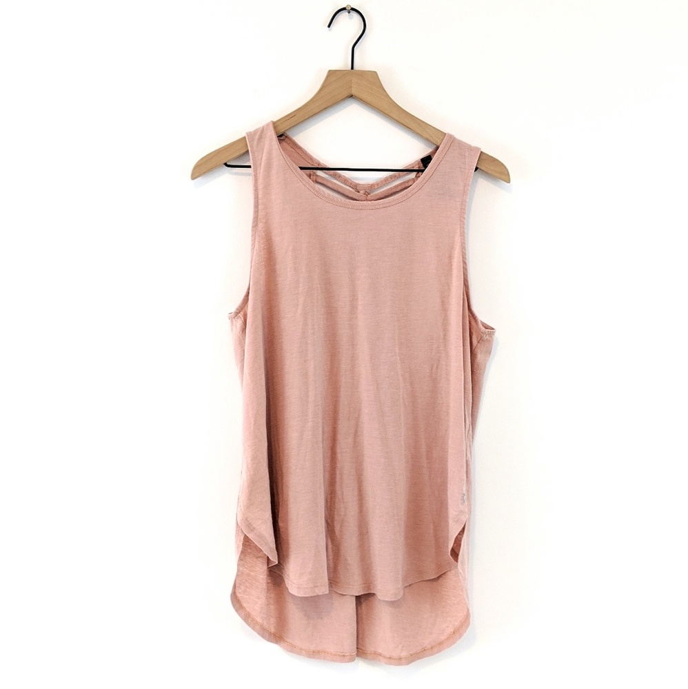 *betsy johnson* open knotted back drape pink tank